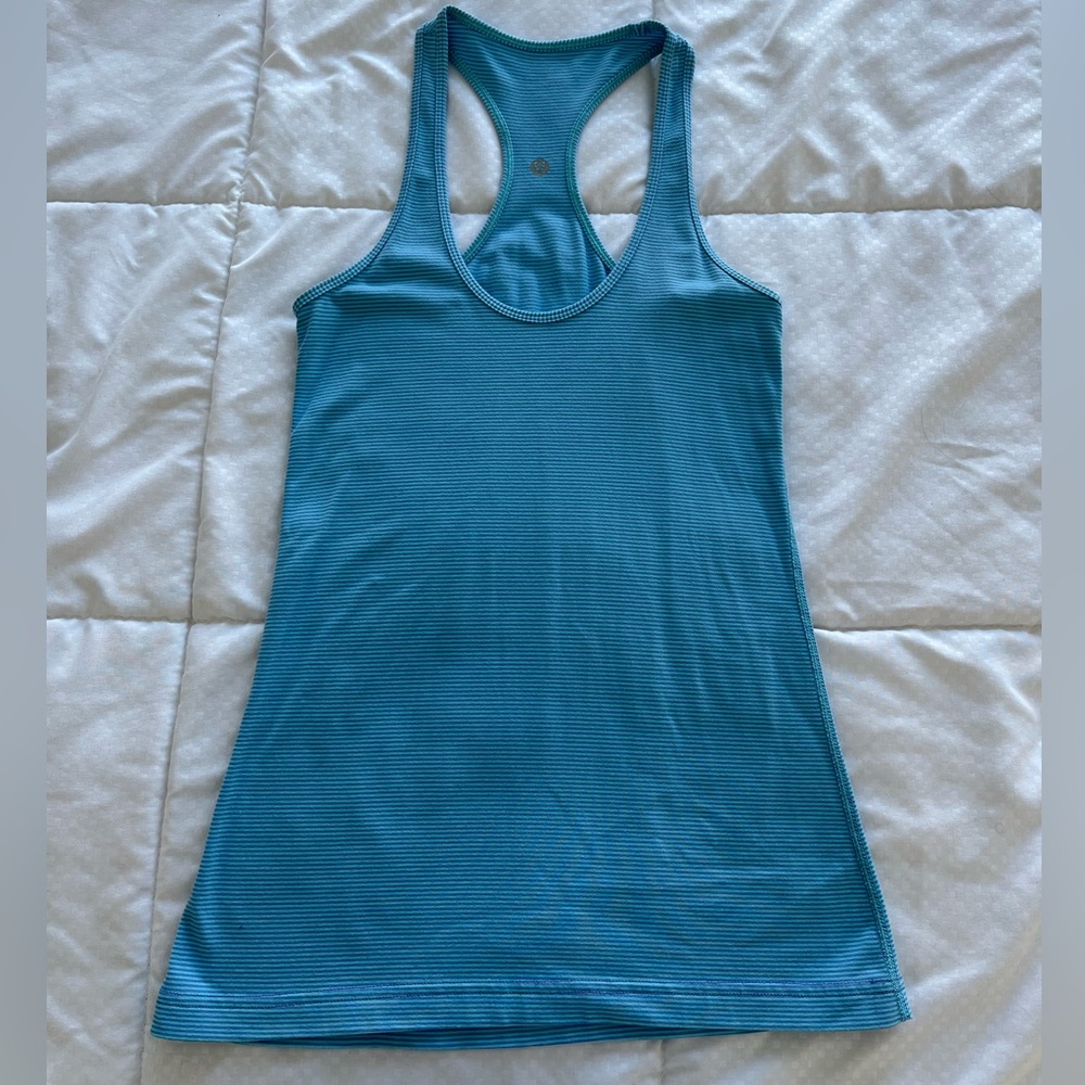 Blue lulu lemon tank top